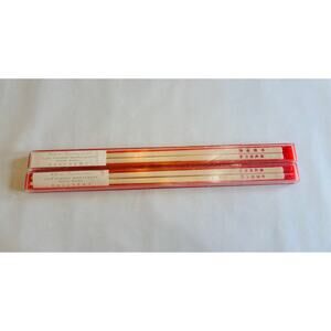 Set of 4 Vintage Jade Garden Restaurant HONG KONG Chop Sticks in Case